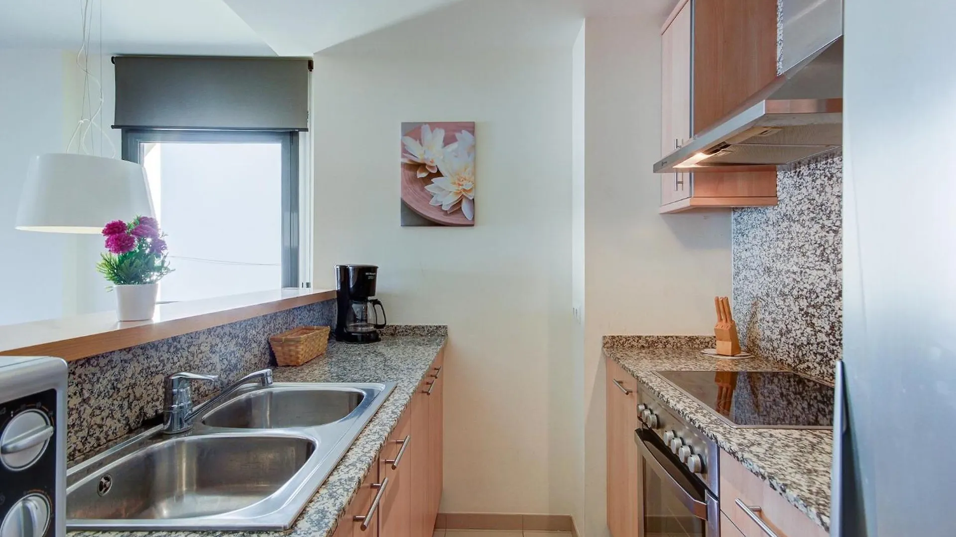 Apartment With View روساس